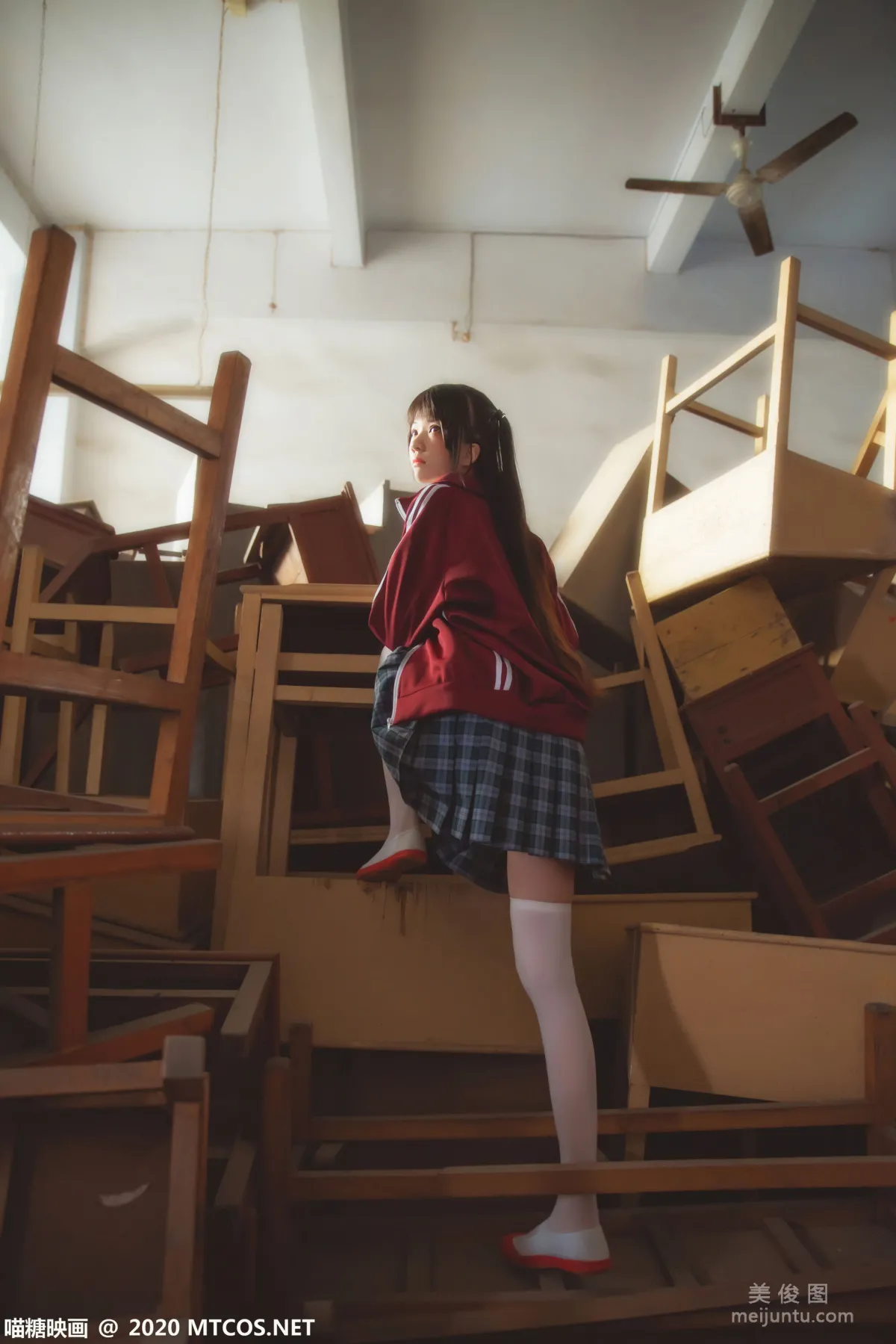 [喵糖映画] VOL.304 废弃教室 写真集5
