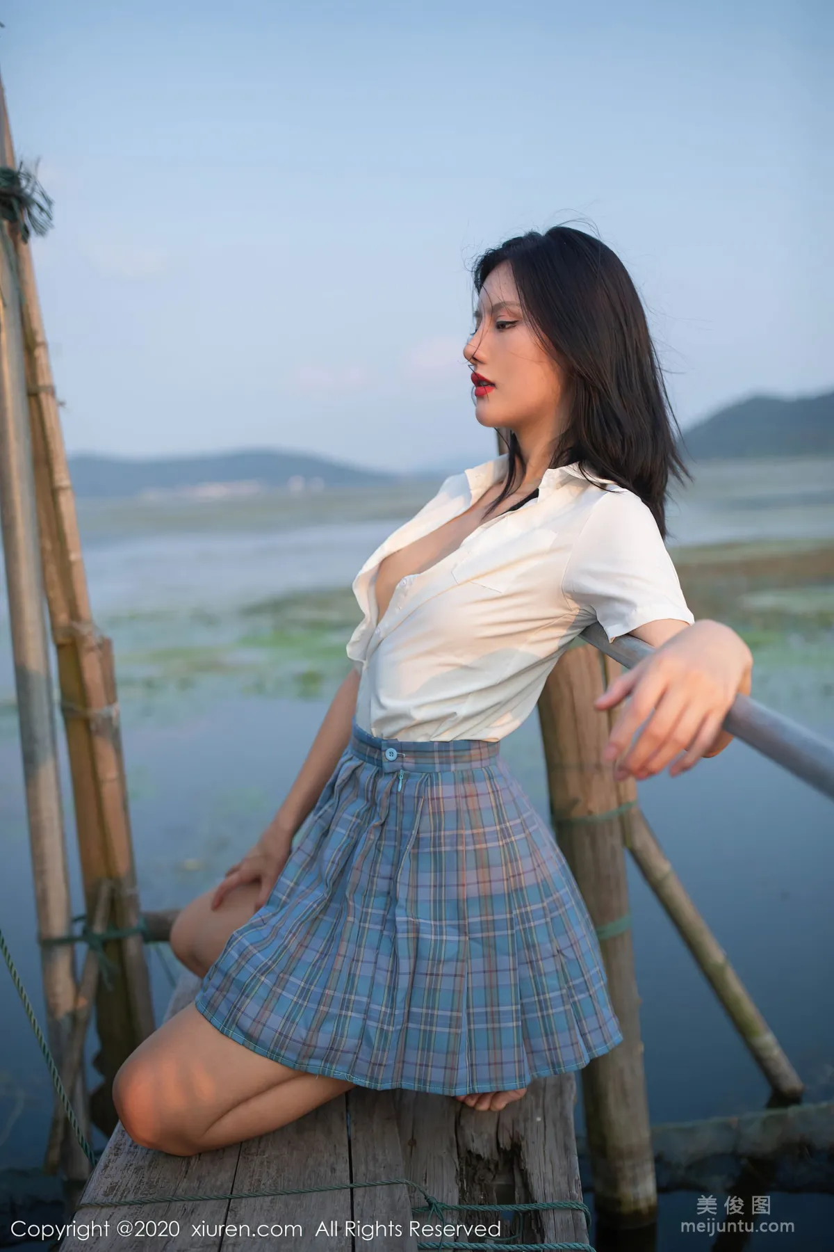 [XiuRen] No.2558 Sexy Model @Jiushi Azhu A Fishing Village Theme Photo Shoot photo 16