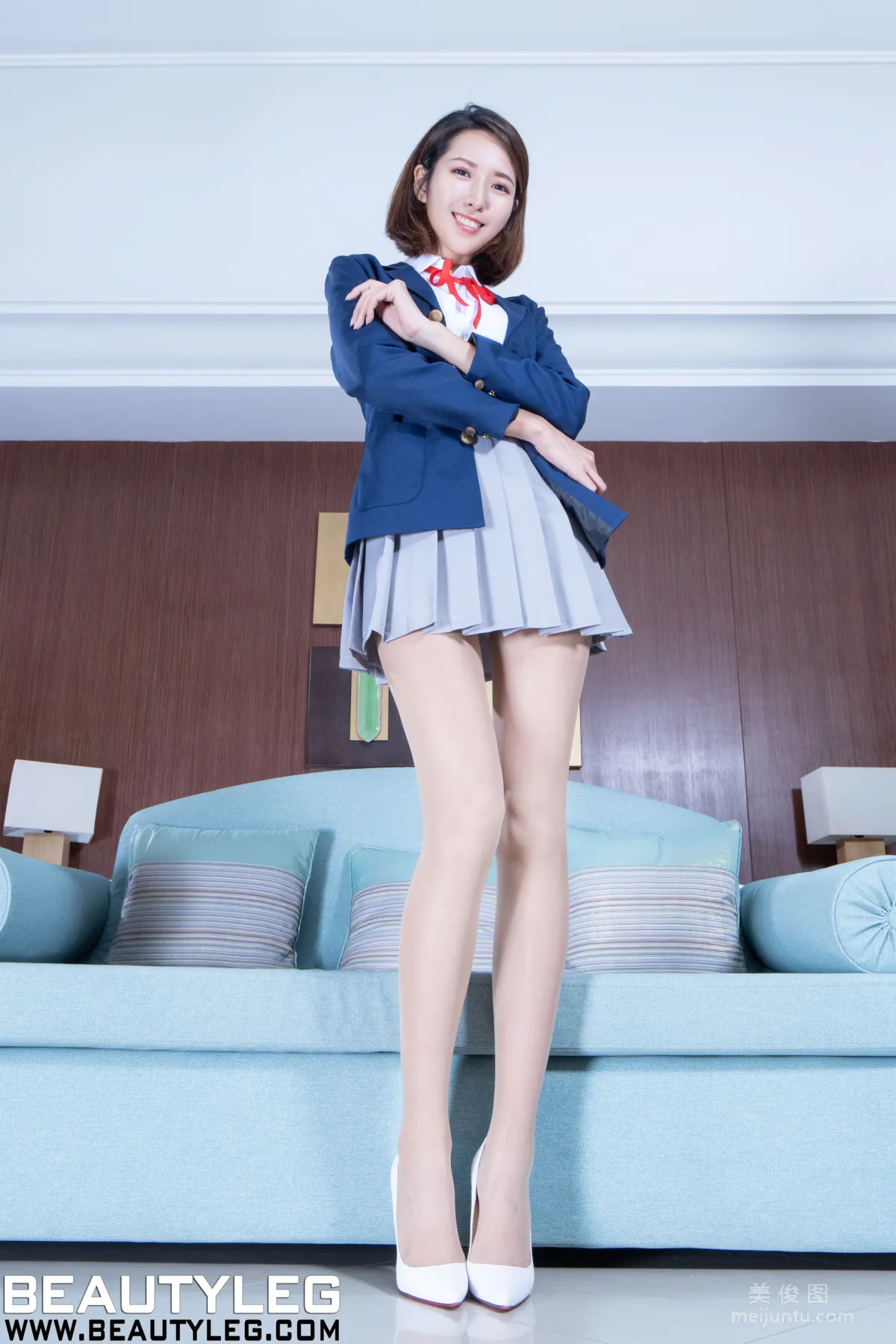 [Beautyleg] No.2006 Iris - 肉丝校服美腿+黑丝OL写真2