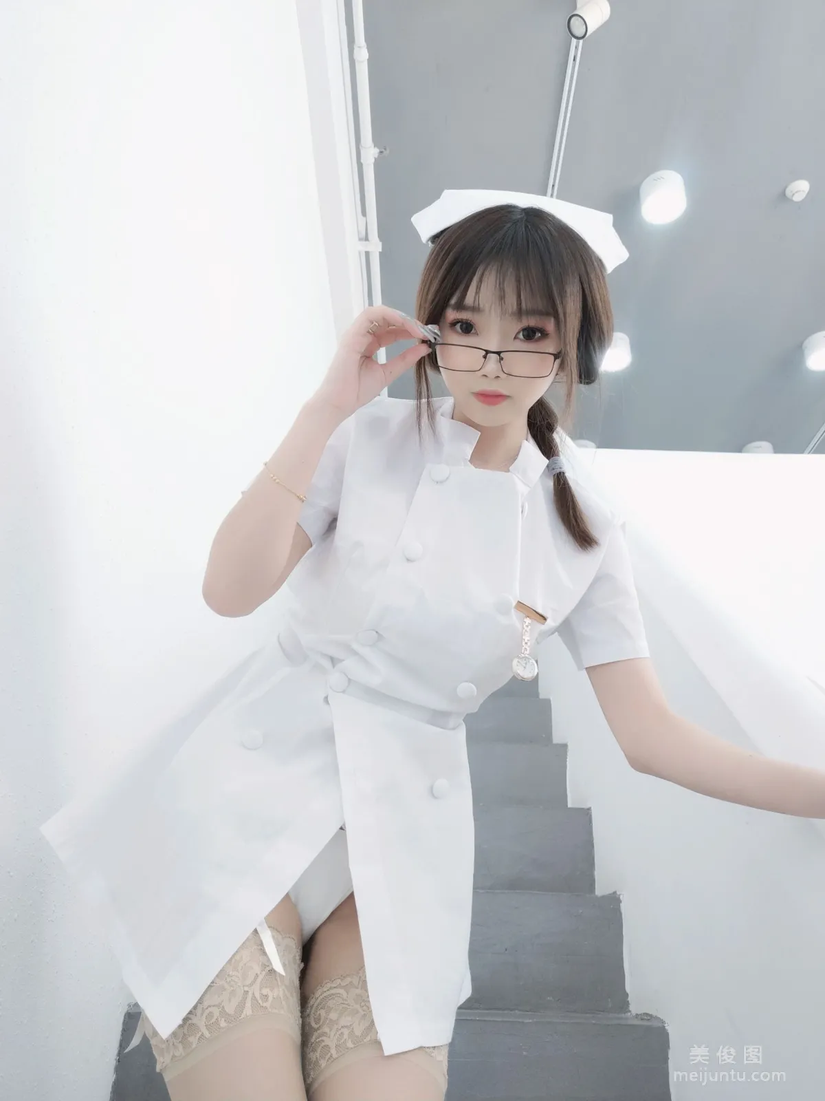 Gui Chuyao: Web Idols photo 37
