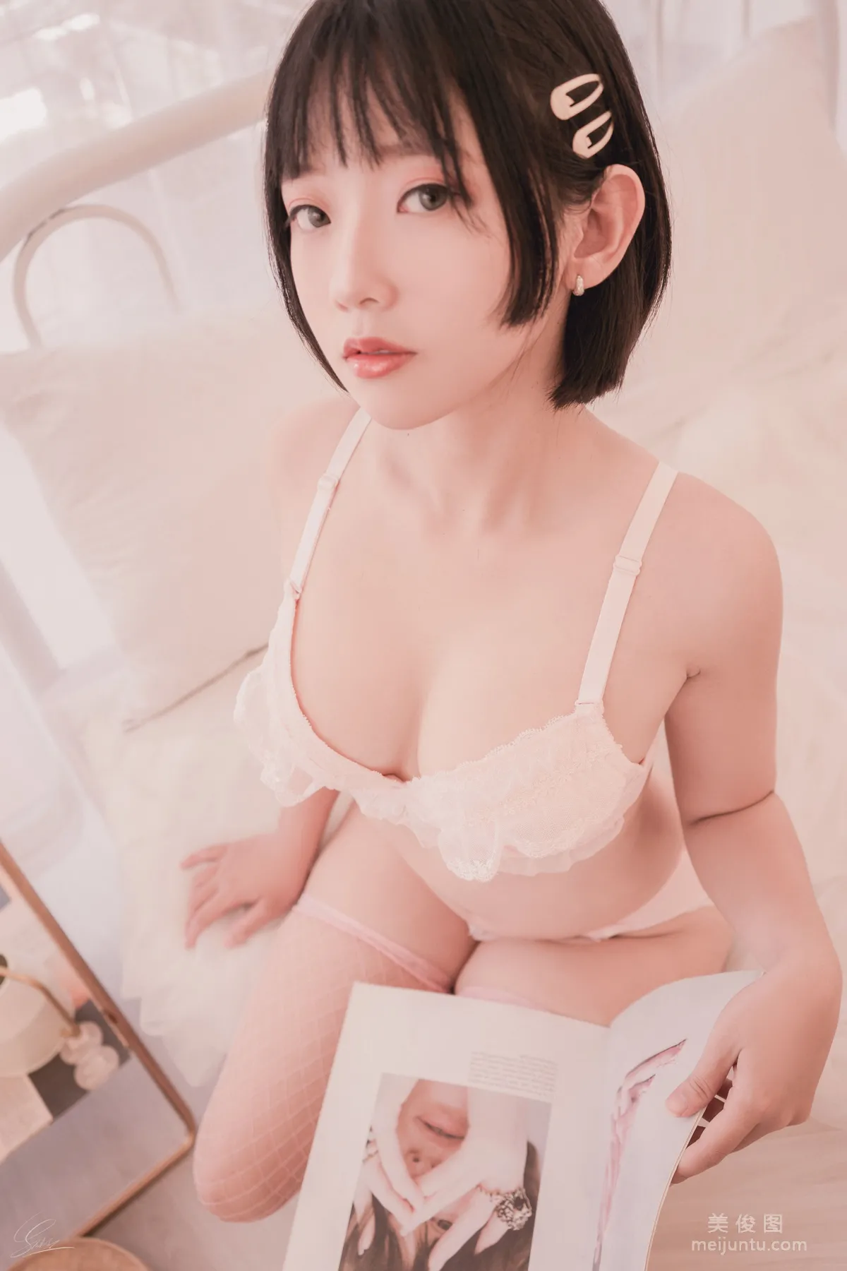 COSER模特Messie Huang - 《Lingerie》写真集18