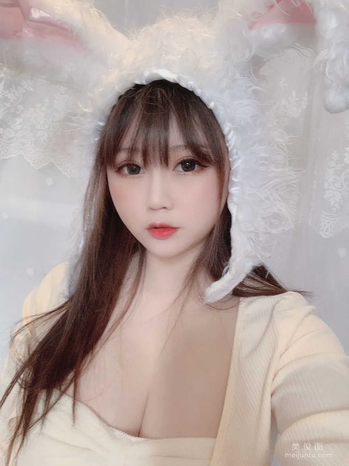Shiyi Jiangya: Web Idols photo 22
