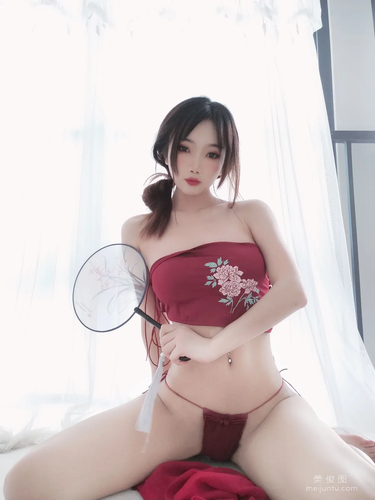 Gui Chuyao: Web Idols photo 16