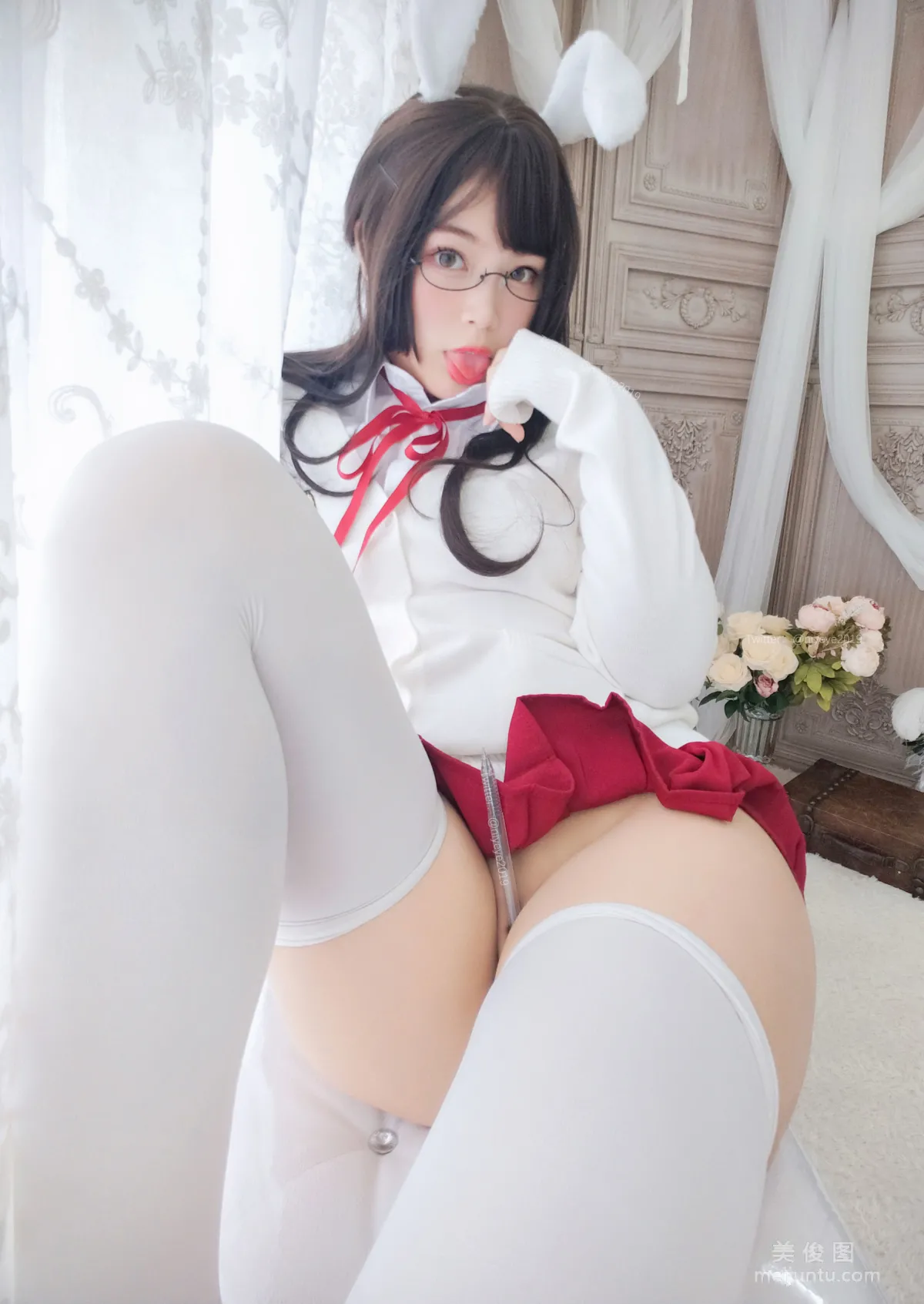 Bai Ye: Web Idols photo 3