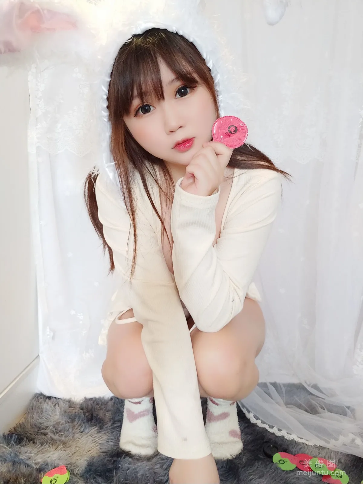 Shiyi Jiangya: Web Idols photo 8