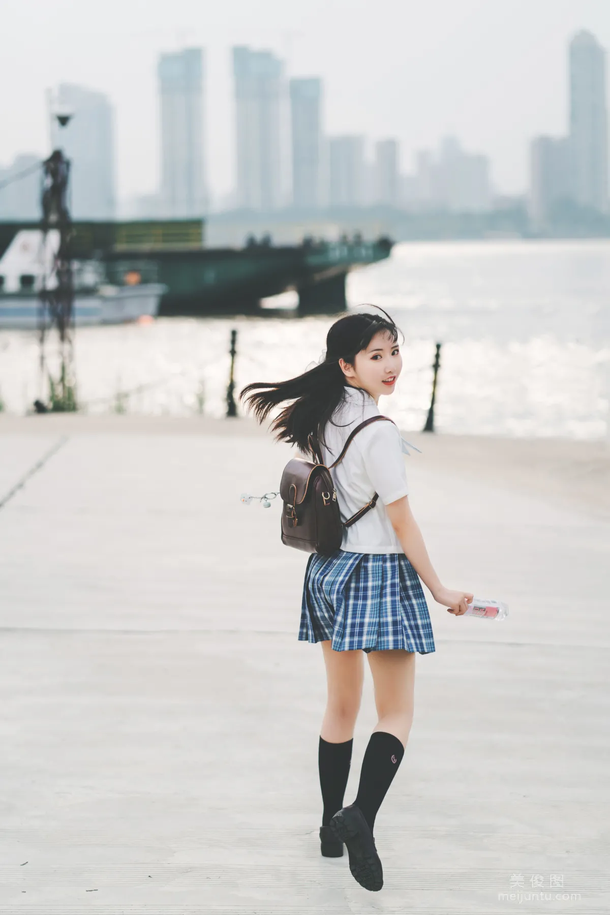 [網紅COSER] 面餅仙兒 - 沙雕JK 2