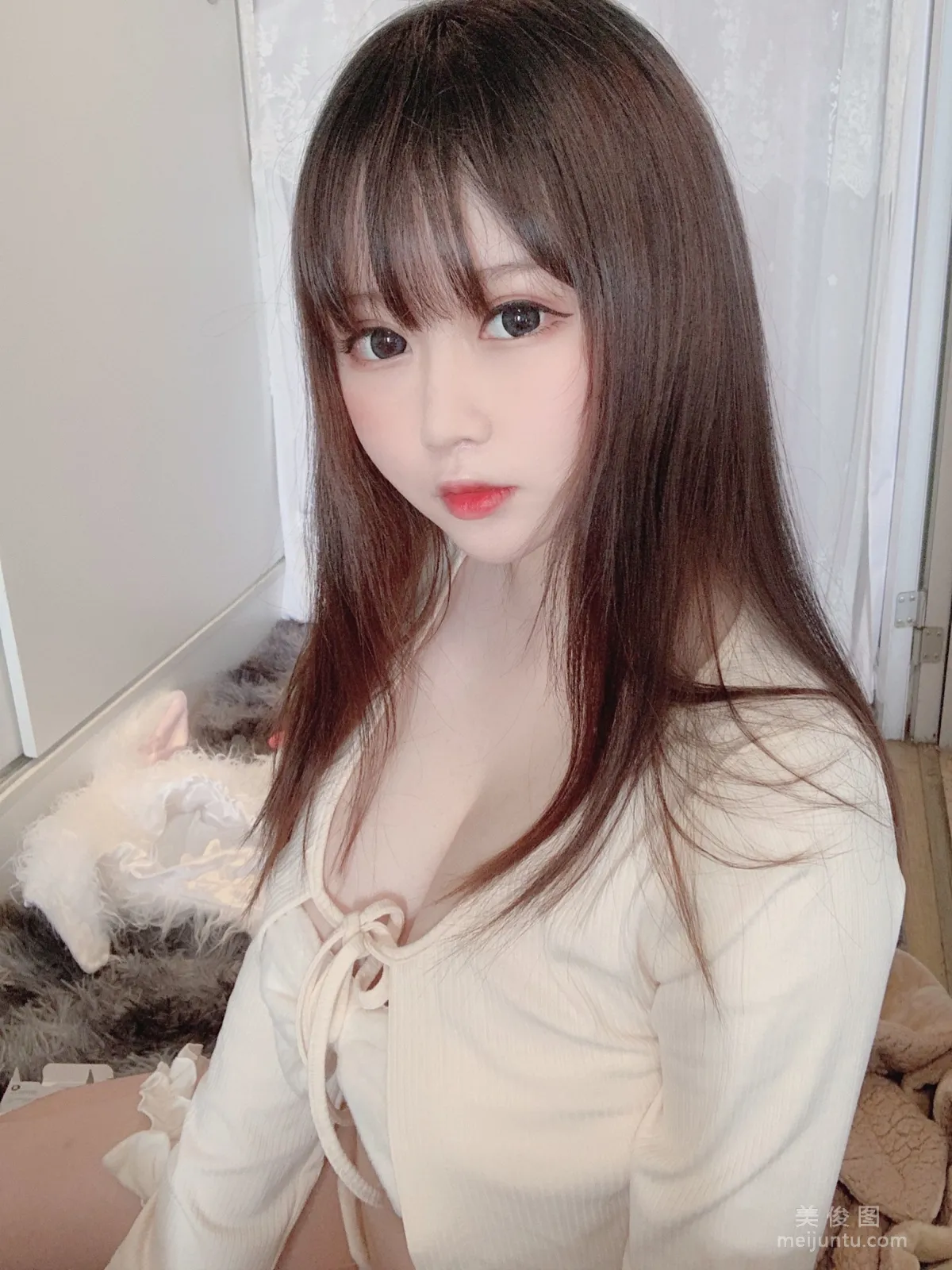 Shiyi Jiangya: Web Idols photo 21