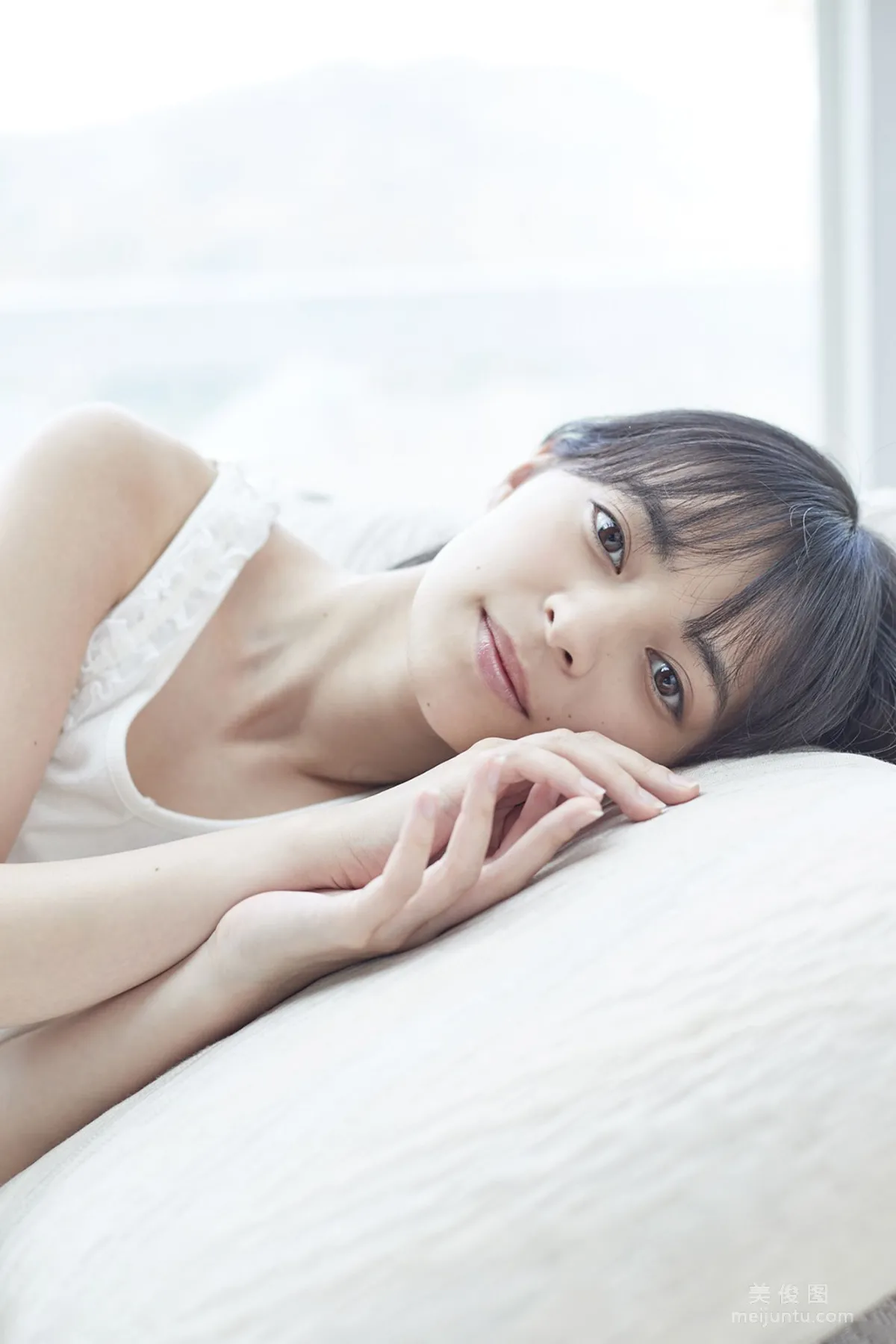 [Hello! Project Digital Books] No.197 上國料萌衣 Moe Kamikokuryo 1