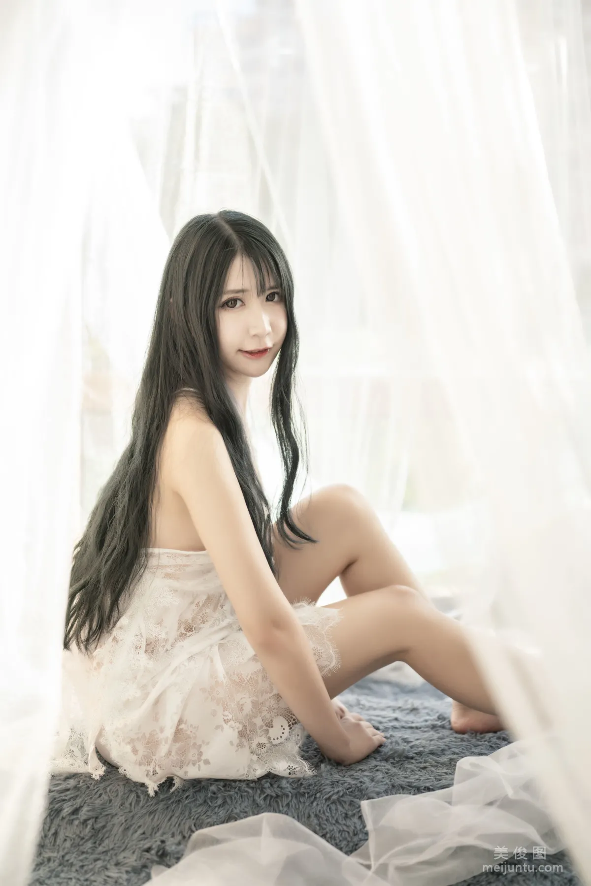 [Web Idols Coser] Ruanyi Fairy - Elephant Private Shoot photo 18