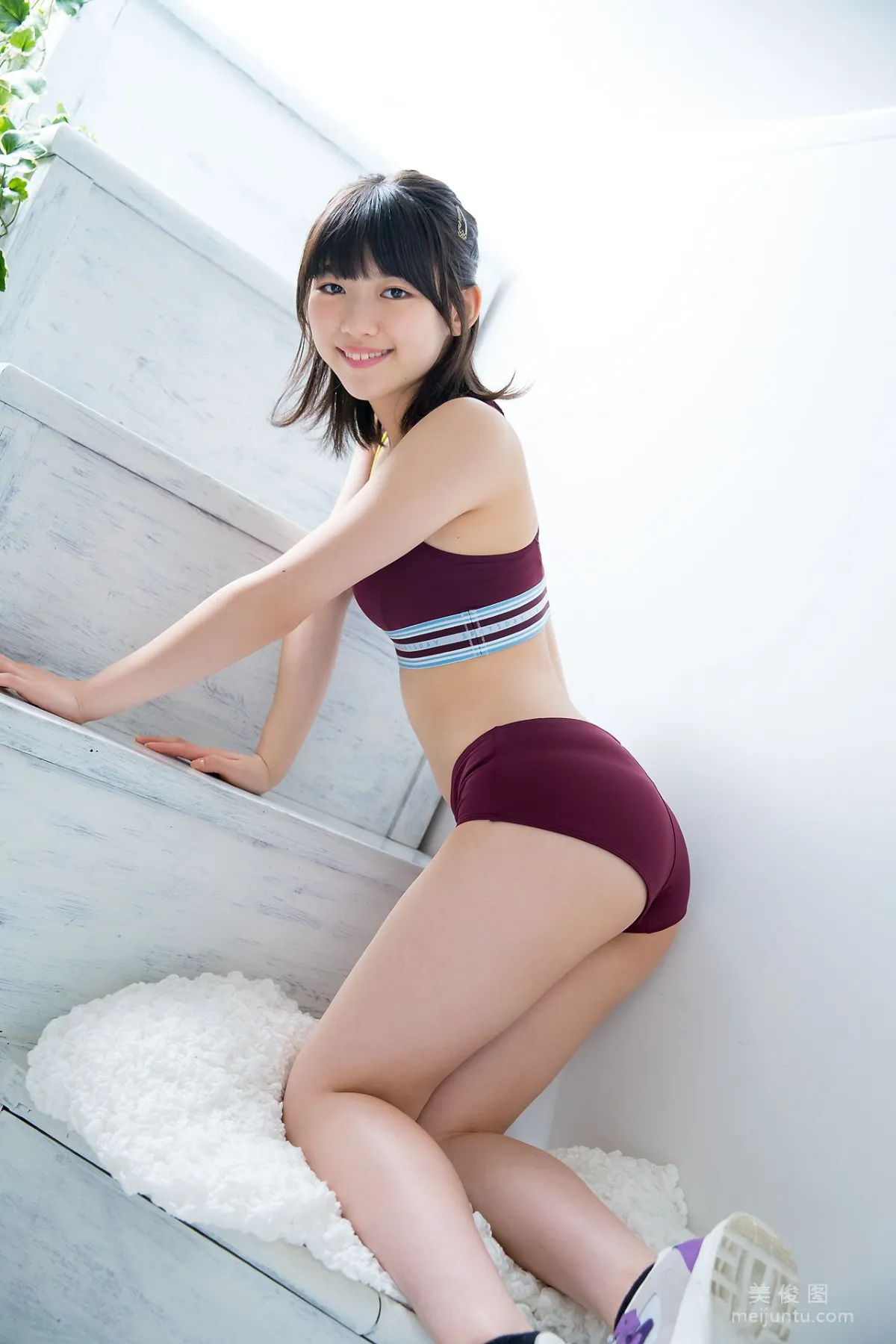 [Minisuka.tv] 沢村りさ - Limited Gallery 9.3 4