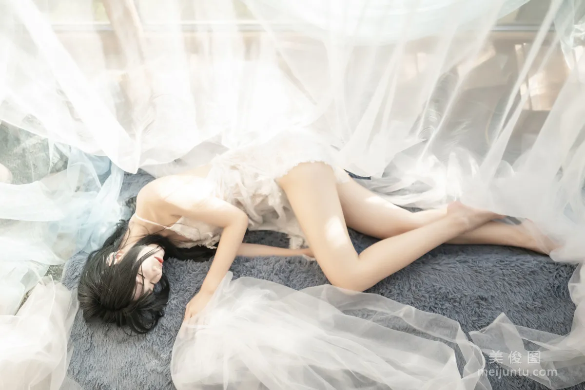 [Web Idols Coser] Ruanyi Fairy - Elephant Private Shoot photo 15