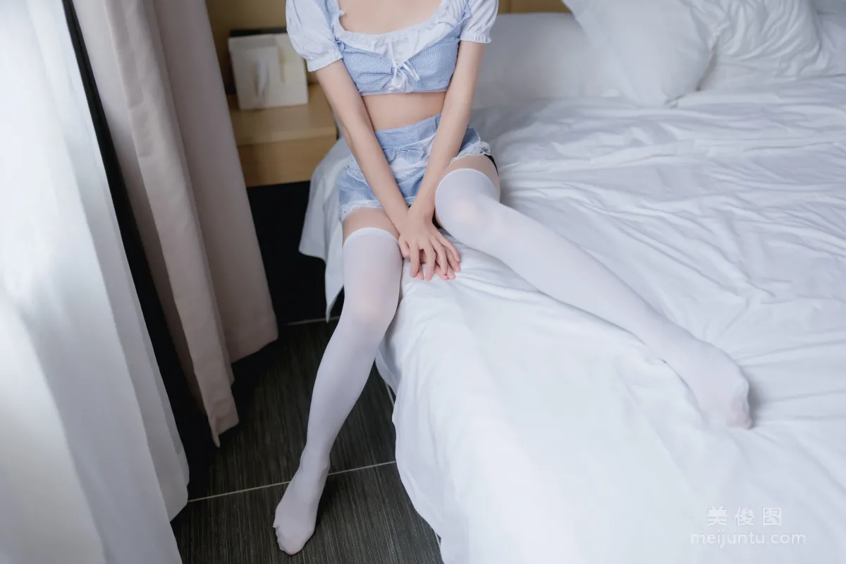 Qi Tailang: Web Idols photo 11
