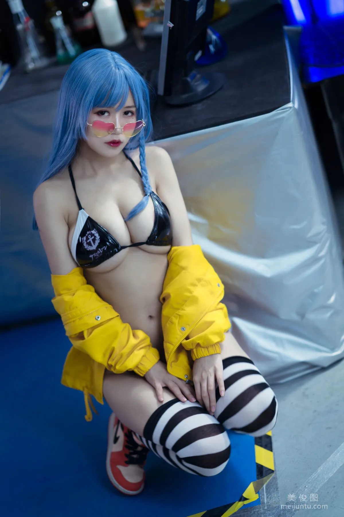 [网红COSER] 动漫博主小仓千代w - 舰长 写真集17