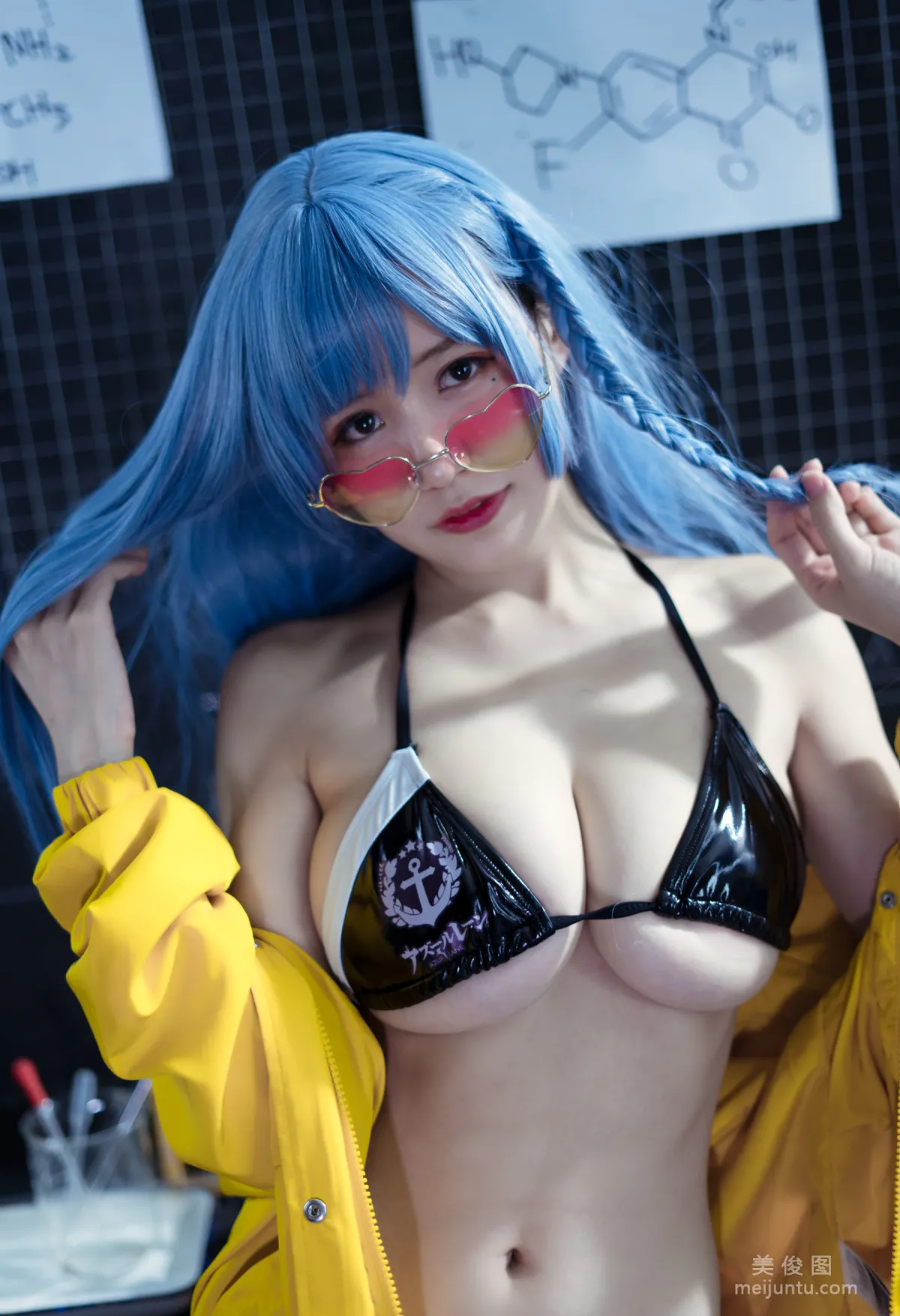 [网红COSER] 动漫博主小仓千代w - 舰长 写真集40