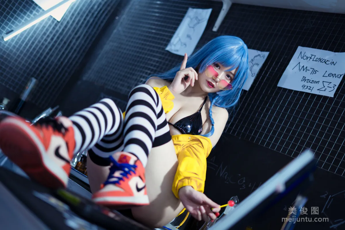 [网红COSER] 动漫博主小仓千代w - 舰长 写真集34