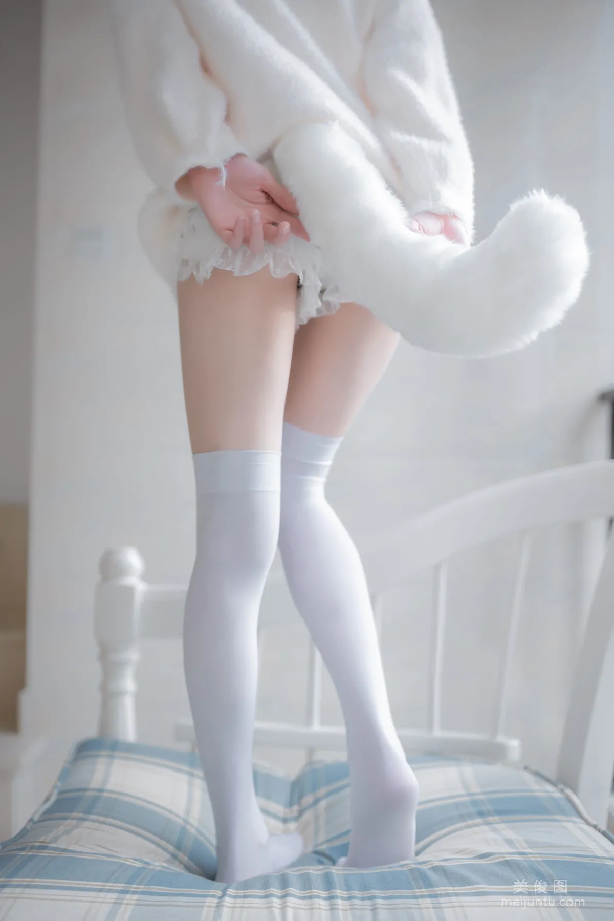 [網紅COSER] 動漫博主Kitaro_绮太郎 - 白喵女友 寫真集 31