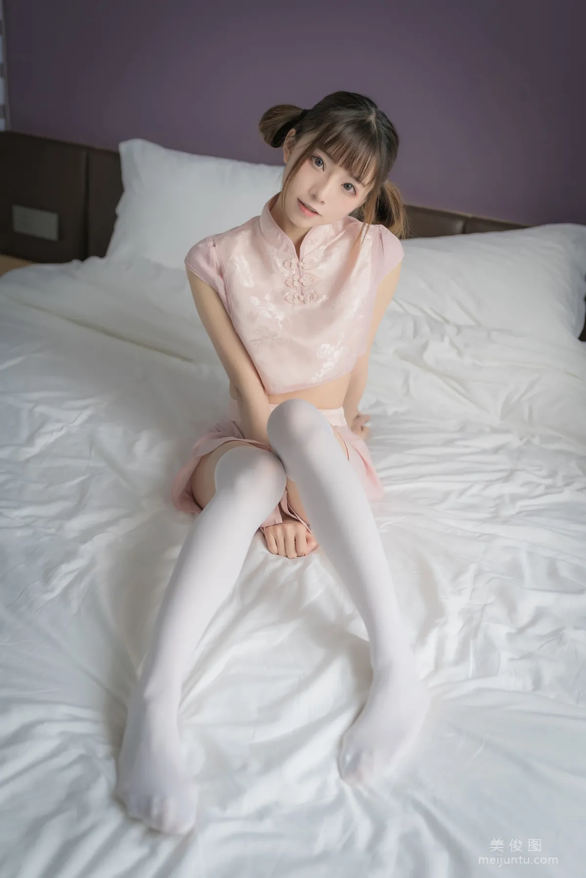 Qi Tailang: Web Idols photo 23