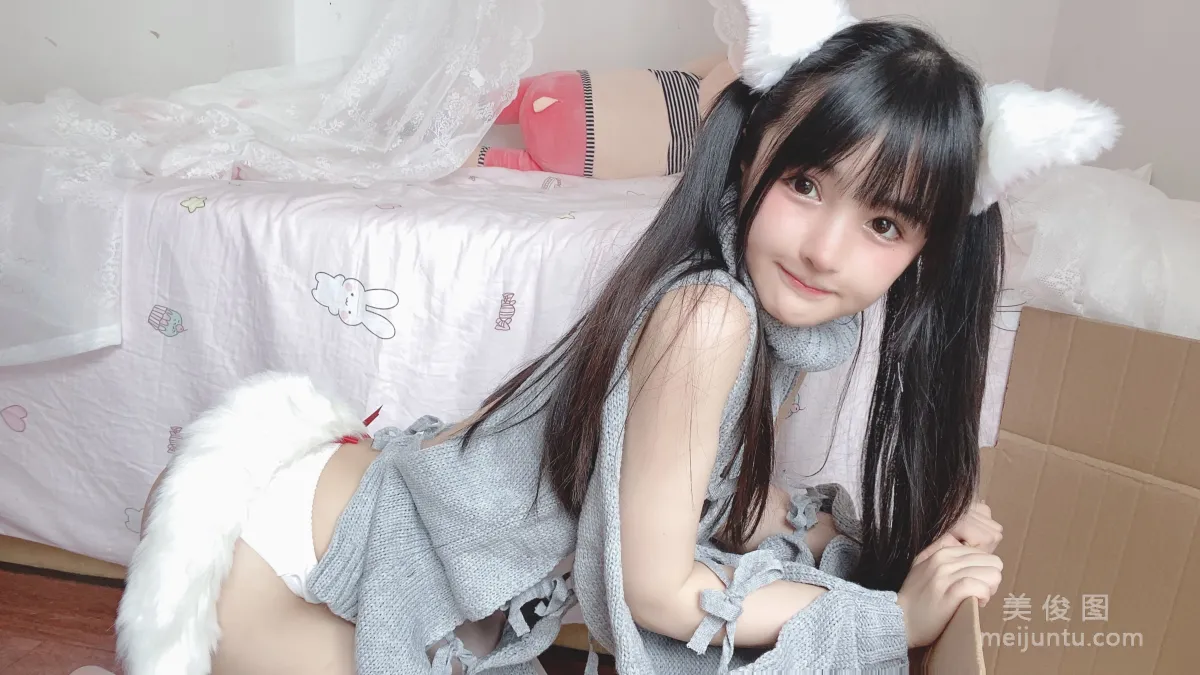 Yingjing Ningning: Web Idols photo 12