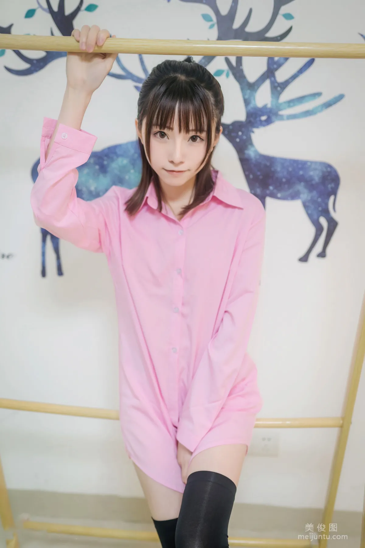 Qi Tailang: Web Idols photo 15