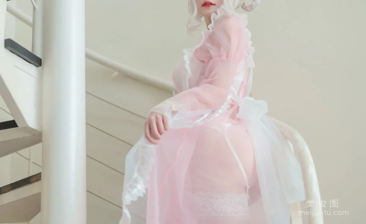 [Web Idols COSER] Xiaocang Qiandai w - Transparent Pink Maid Photo Set photo 2