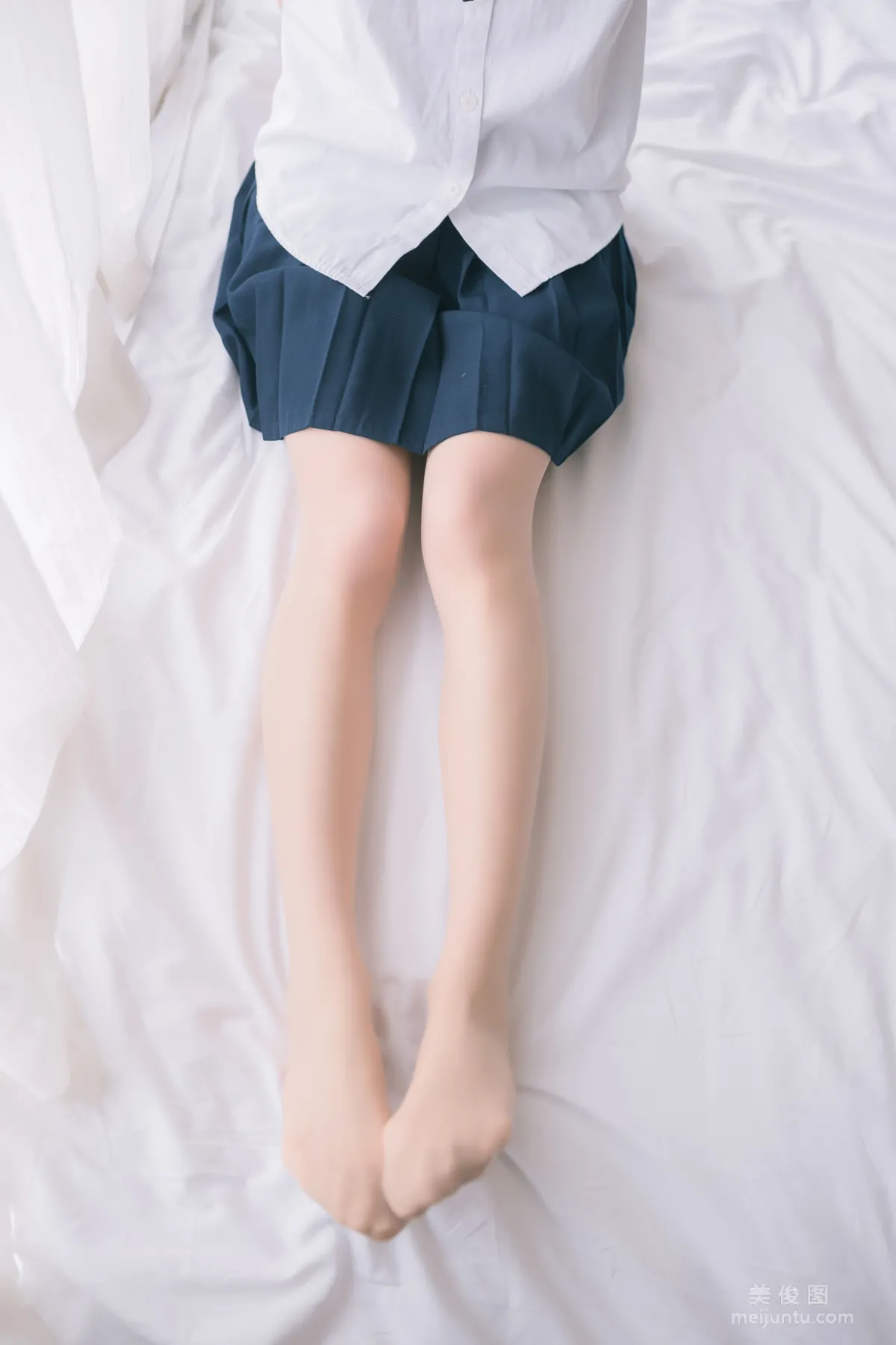 [網紅COSER] Kitaro_绮太郎 - JK小姐姐 寫真集 12