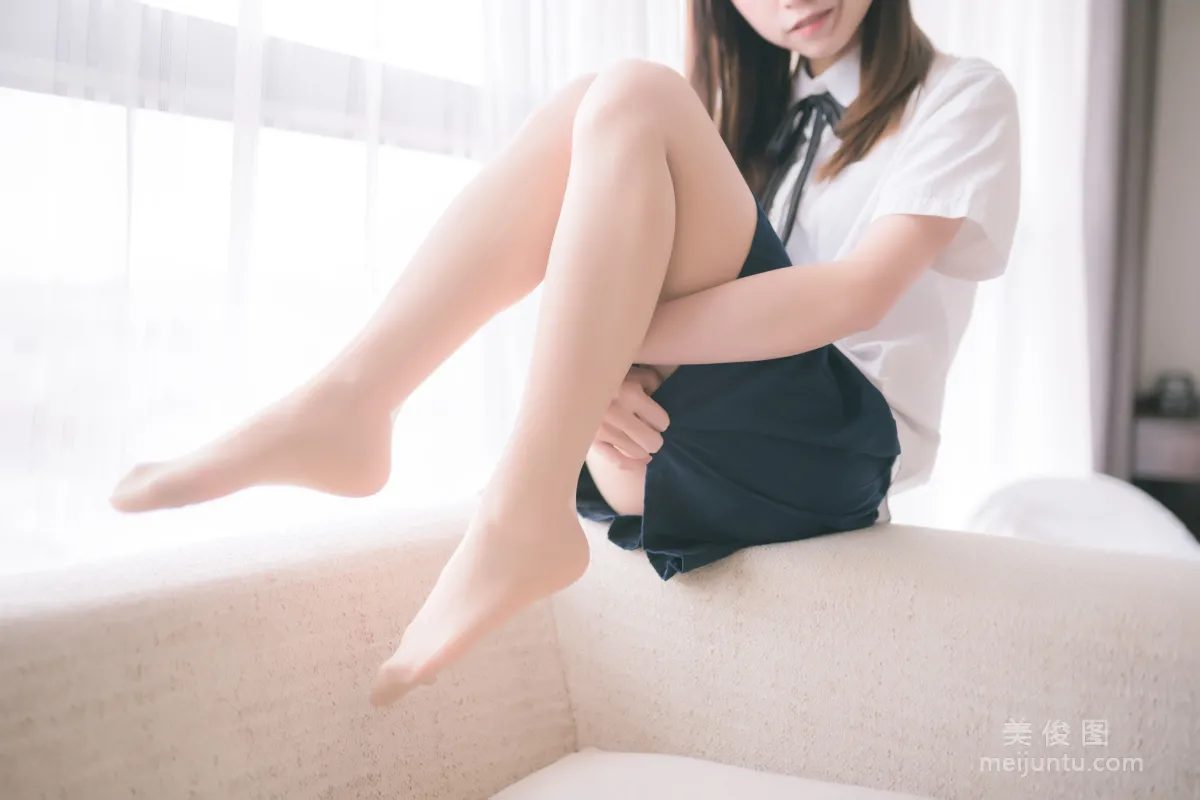 [網紅COSER] Kitaro_绮太郎 - JK小姐姐 寫真集 31