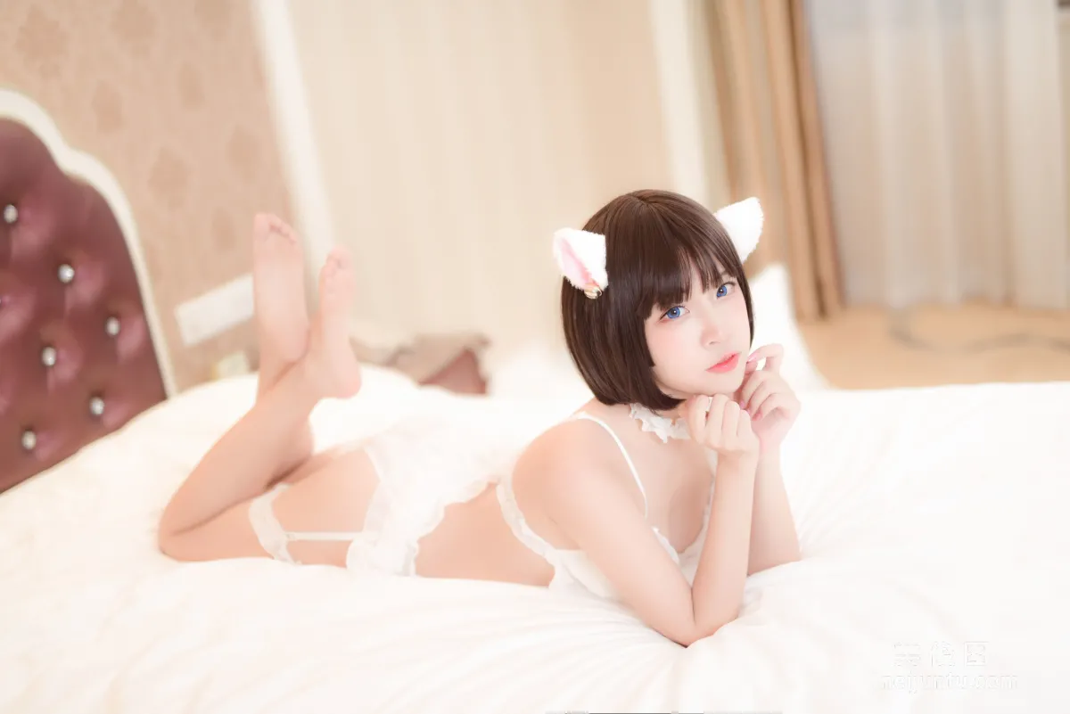 Erzuo Nisa: Web Idols photo 6