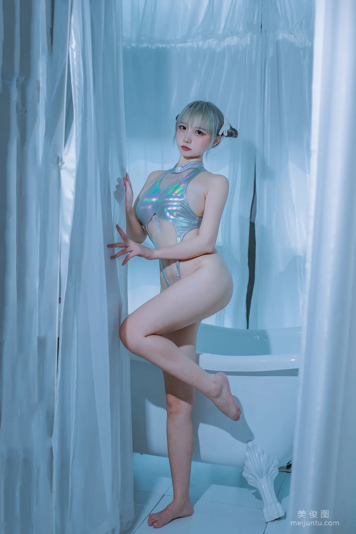 Erzuo Nisa: Web Idols photo 15