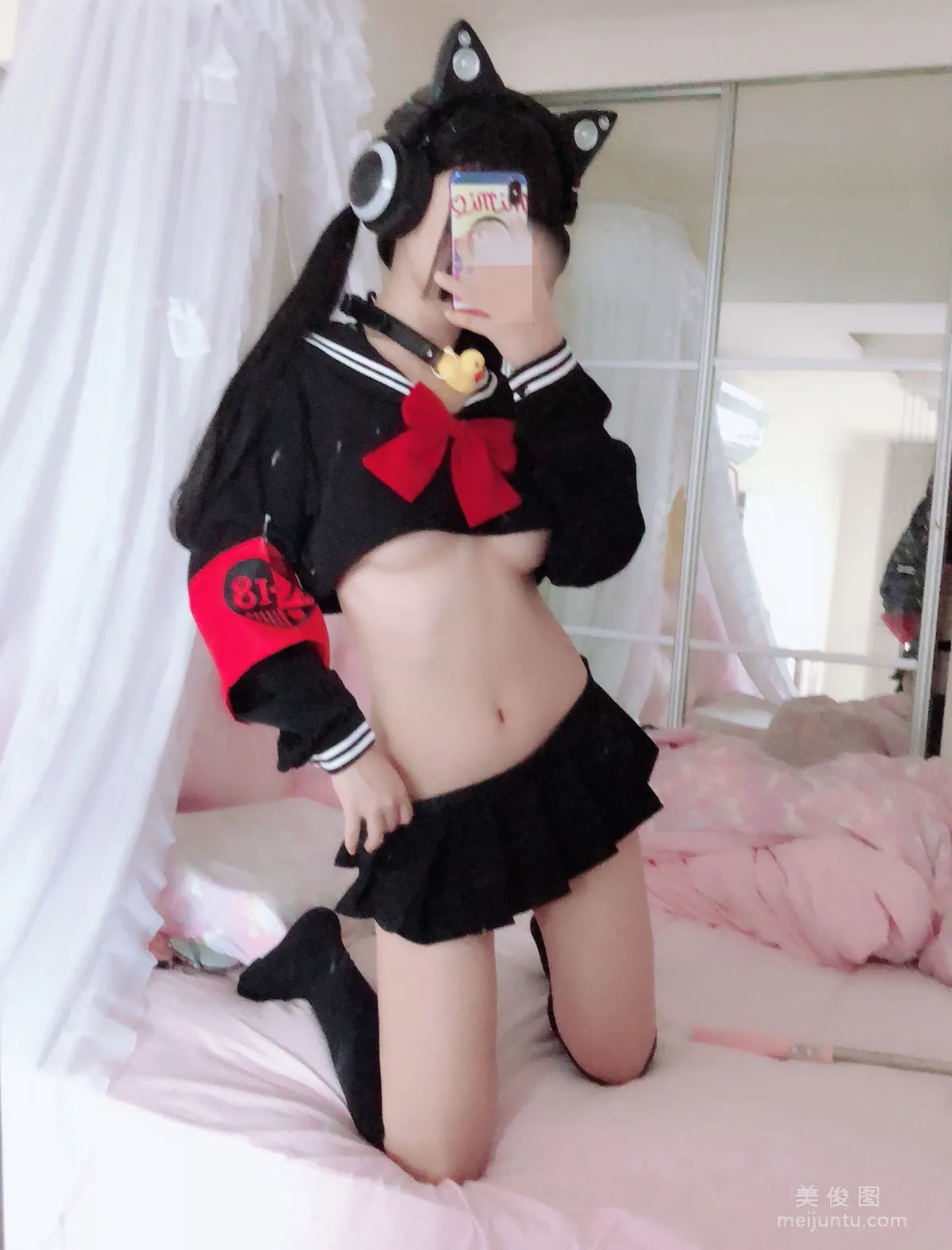 Yingjing Ningning: Web Idols photo 29
