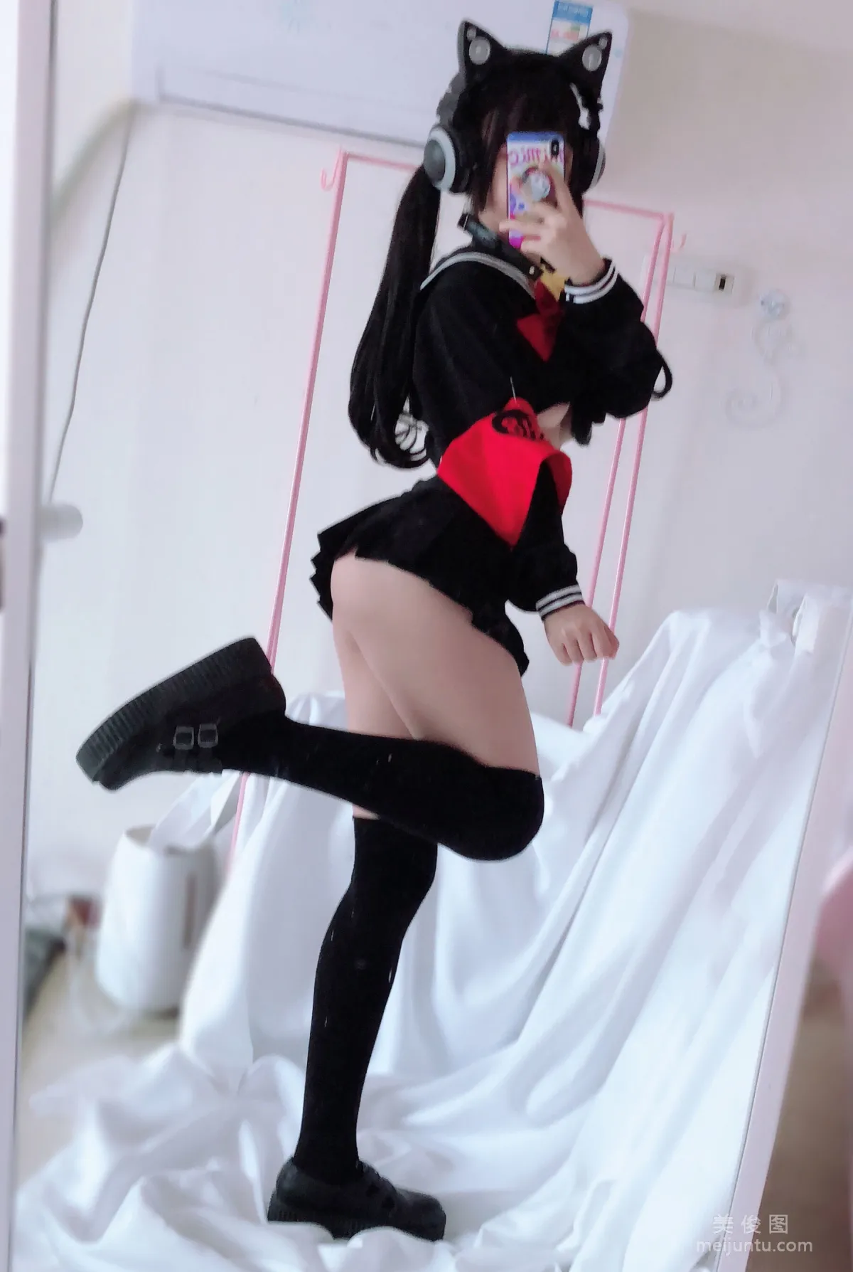 [网红COSER] 桜井宁宁 - 半乳制服 写真集9
