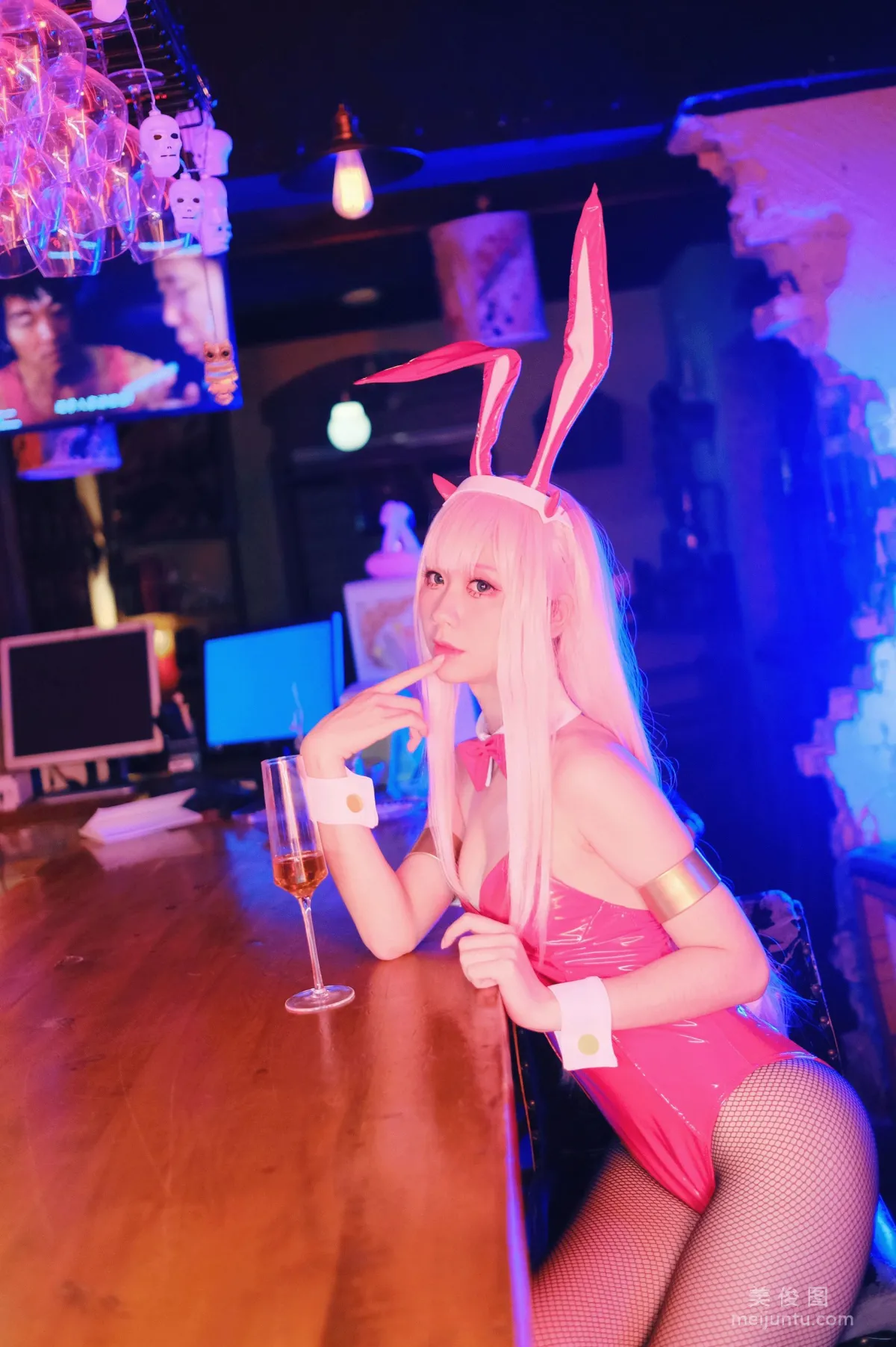 [Web Idols COSER] izumi Quantaozi Exclusive - Bunny Girl Photo Set photo 29