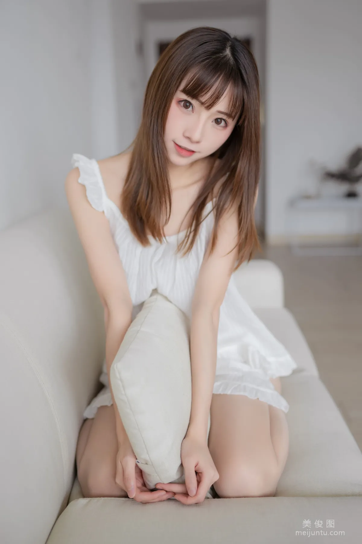 Qi Tailang: Web Idols photo 2