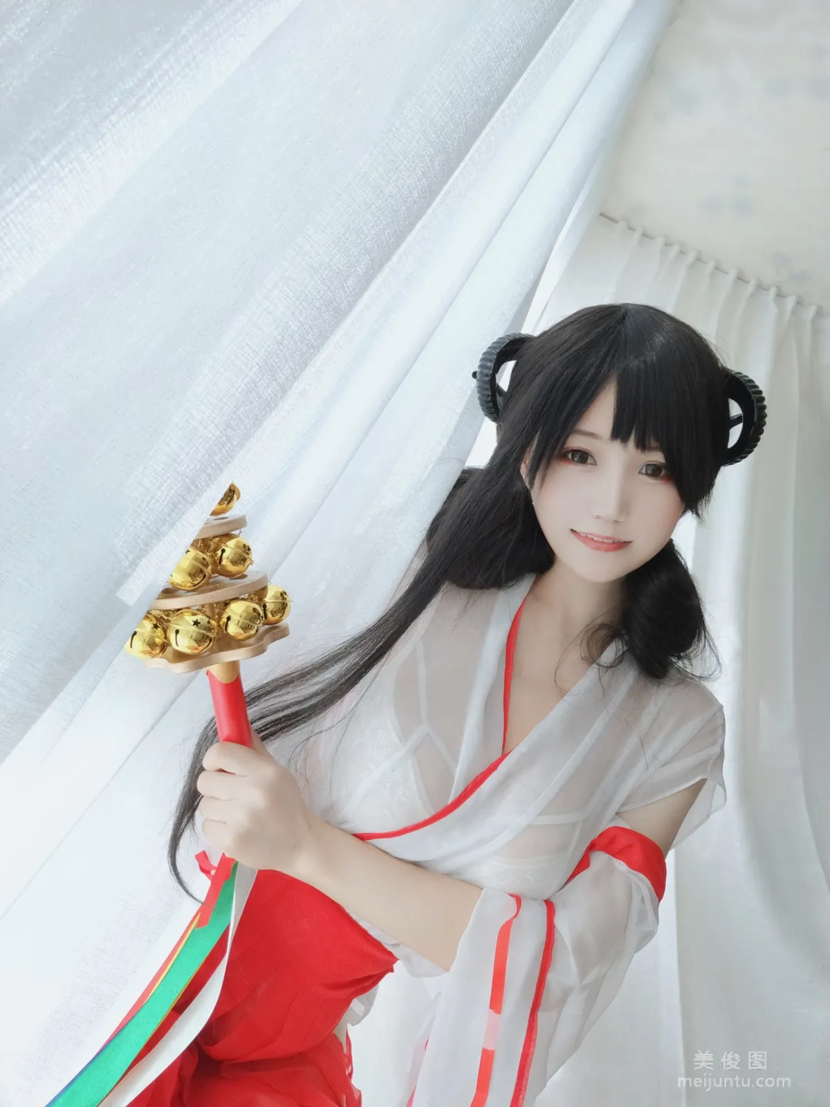 [Web Idols COSER] Anime Blogger Xiaocang Qiandai w - Shrine Maiden Photo Set photo 20