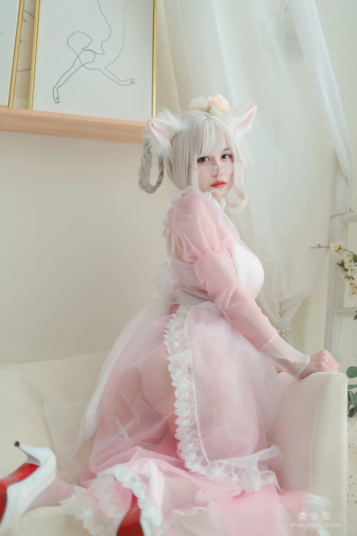[网红COSER] 小仓千代w - 透明粉色女仆 写真集1