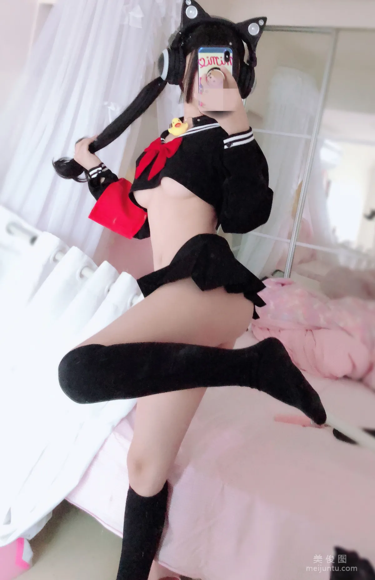 Yingjing Ningning: Web Idols photo 70
