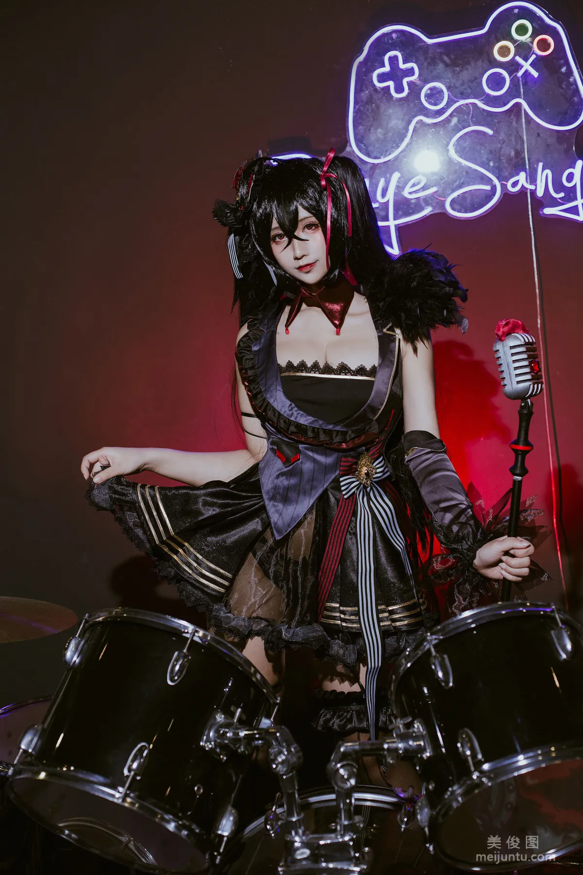 Jiuqu Jean: Web Idols photo 19