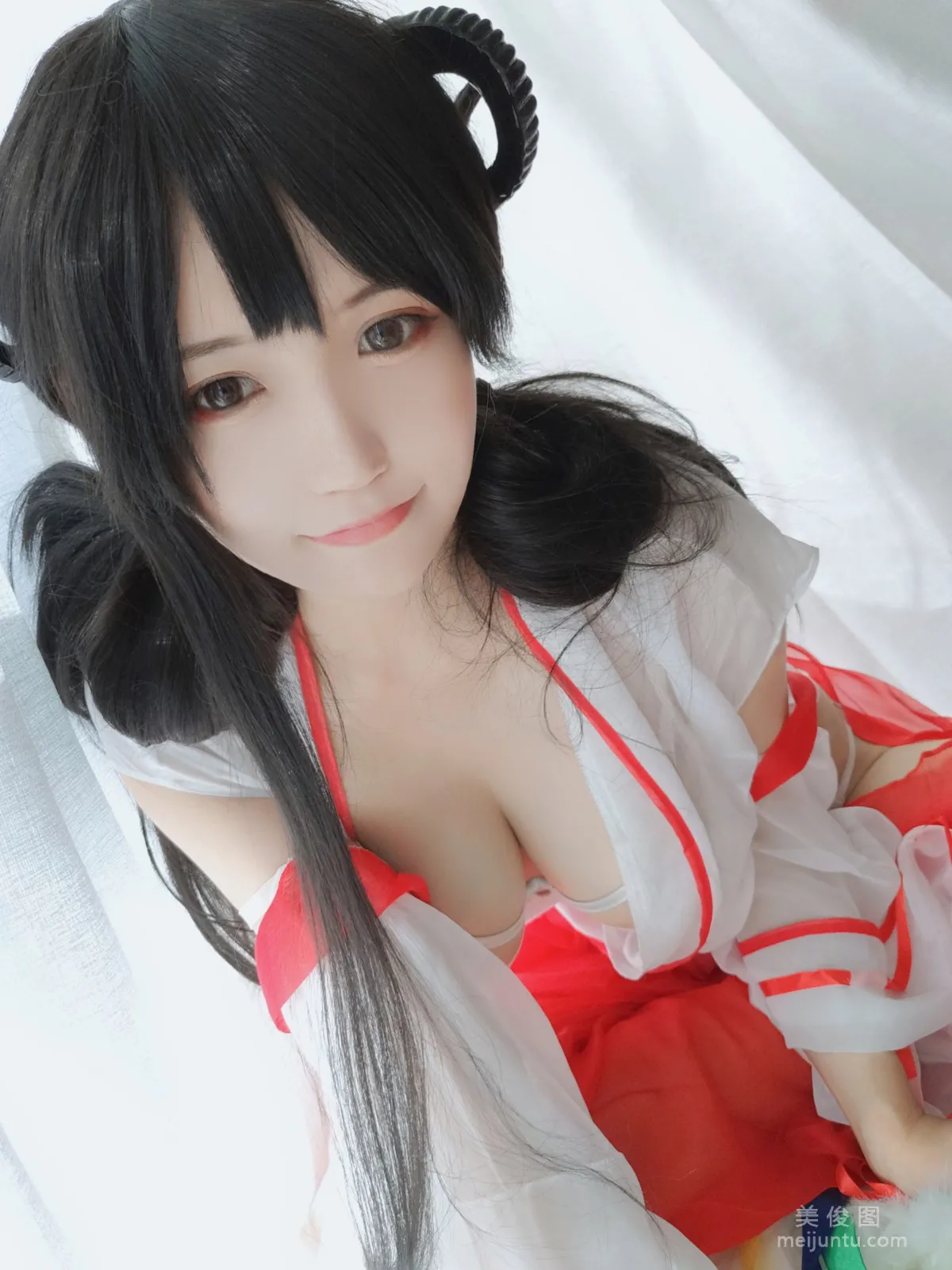 [Web Idols COSER] Anime Blogger Xiaocang Qiandai w - Shrine Maiden Photo Set photo 7