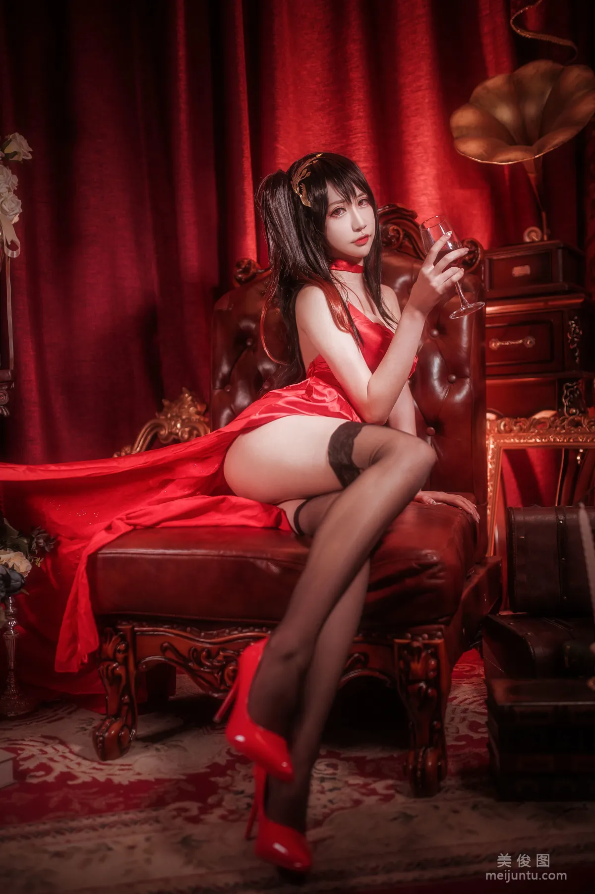 [Web Idols] Anime Blogger Ruanyi Fairy - Big Phoenix Dress Photo Set photo 2
