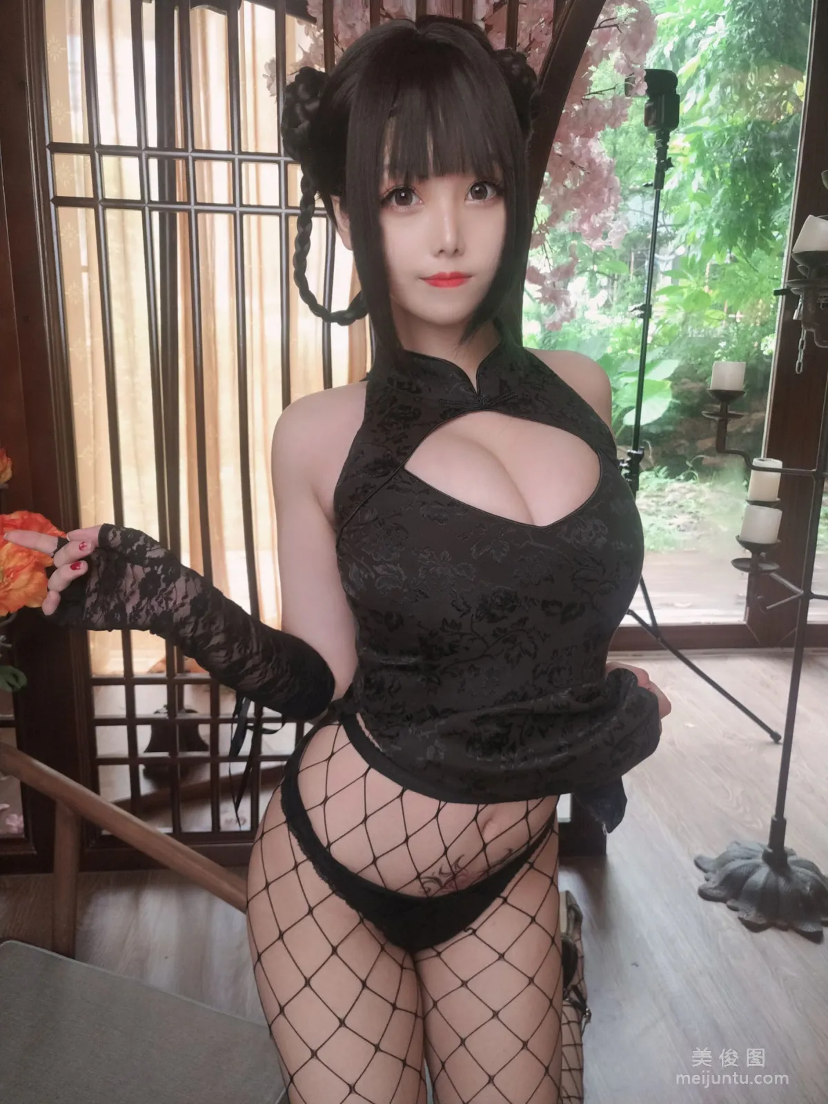 [网红COSER] 萌系小姐姐蜜汁猫裘 - 皮衣舞娘 写真集1
