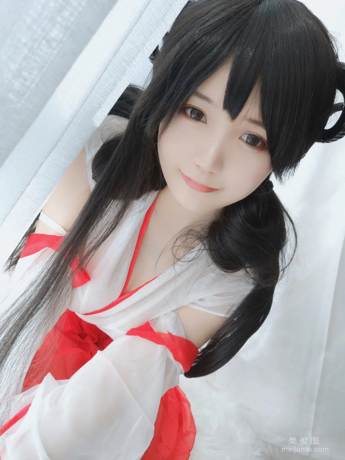 [Web Idols COSER] Anime Blogger Xiaocang Qiandai w - Shrine Maiden Photo Set photo 21