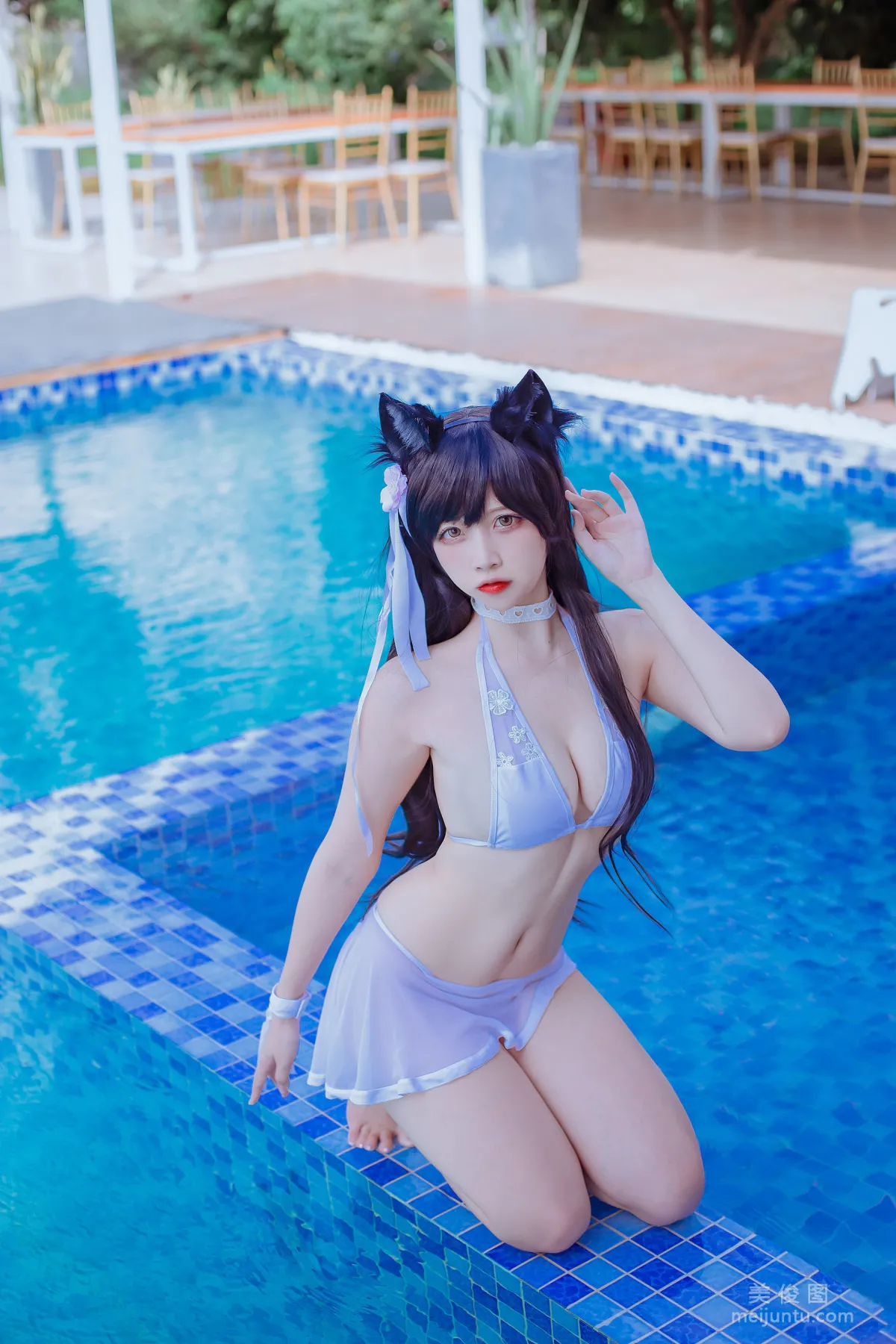 Erzuo Nisa: Web Idols photo 2