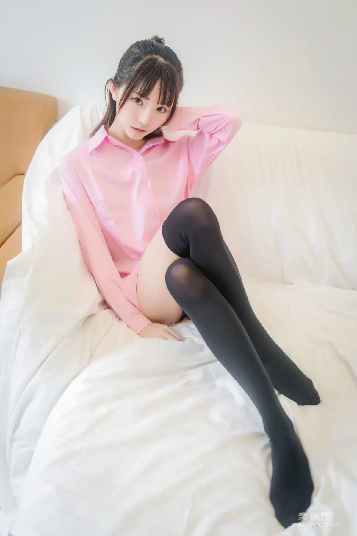 Qi Tailang: Web Idols photo 34