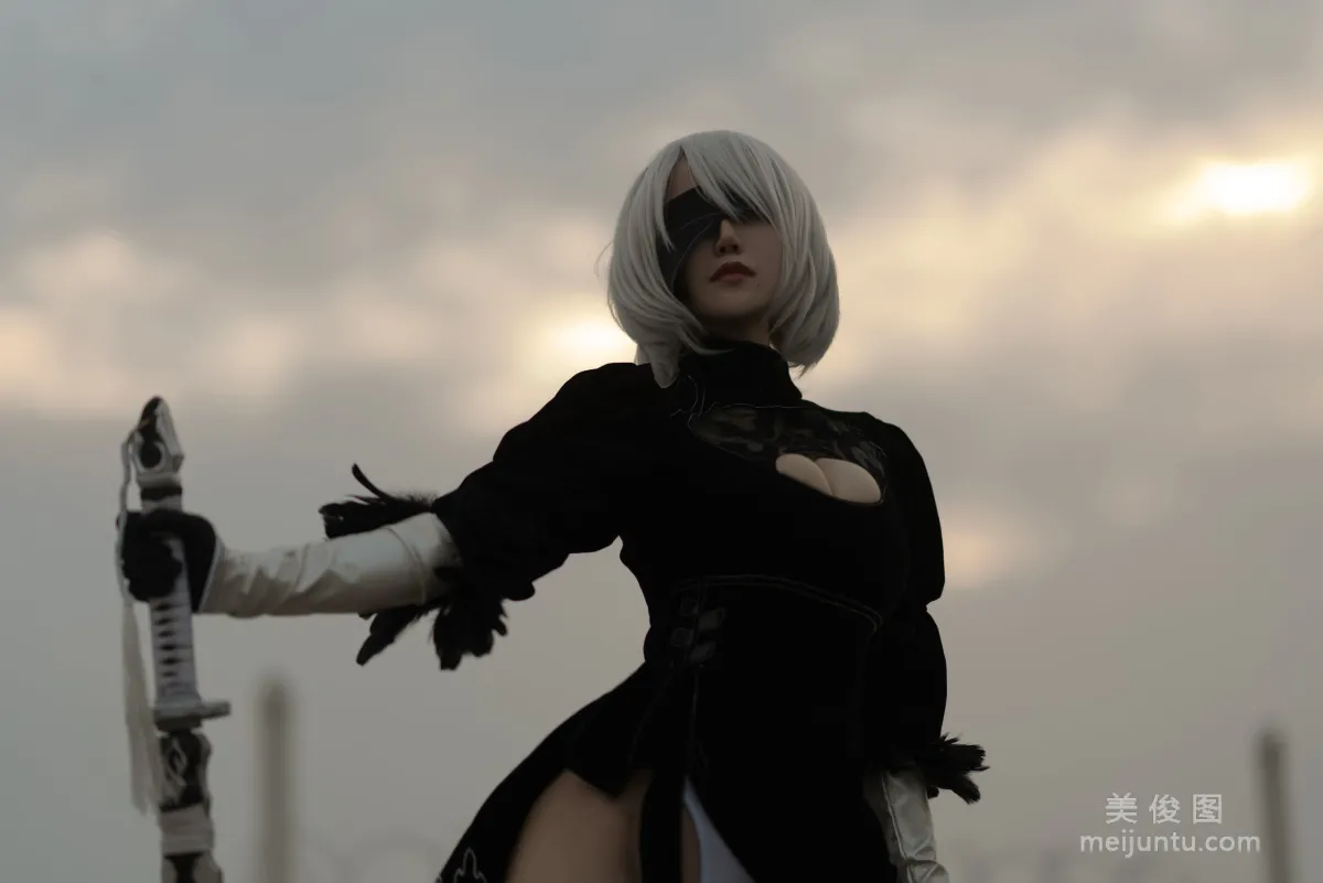 [Web Idols COSER] Anime Blogger Xiaocang Qiandai w - Captain 2B Default Skin Photo Set photo 8