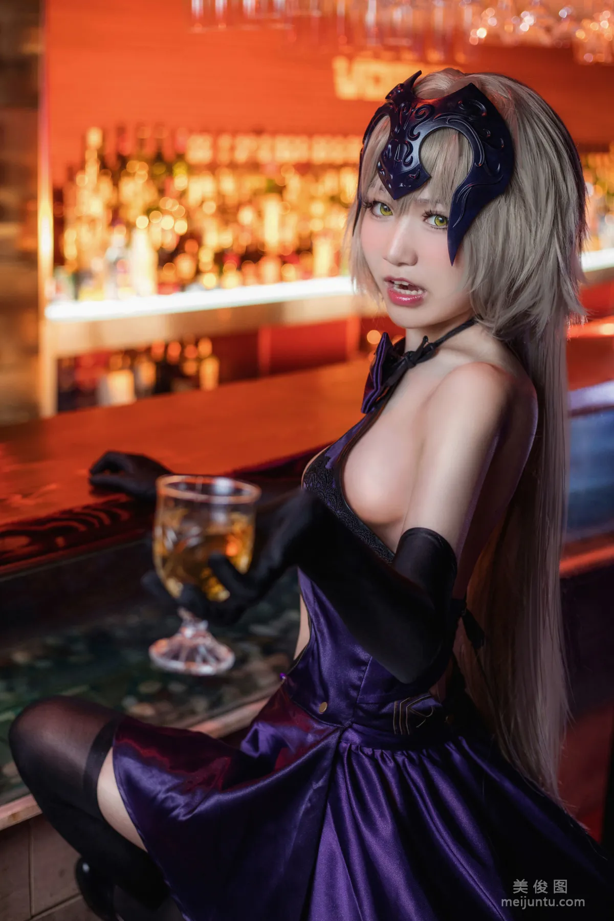 Rou Zhai: Web Idols photo 5