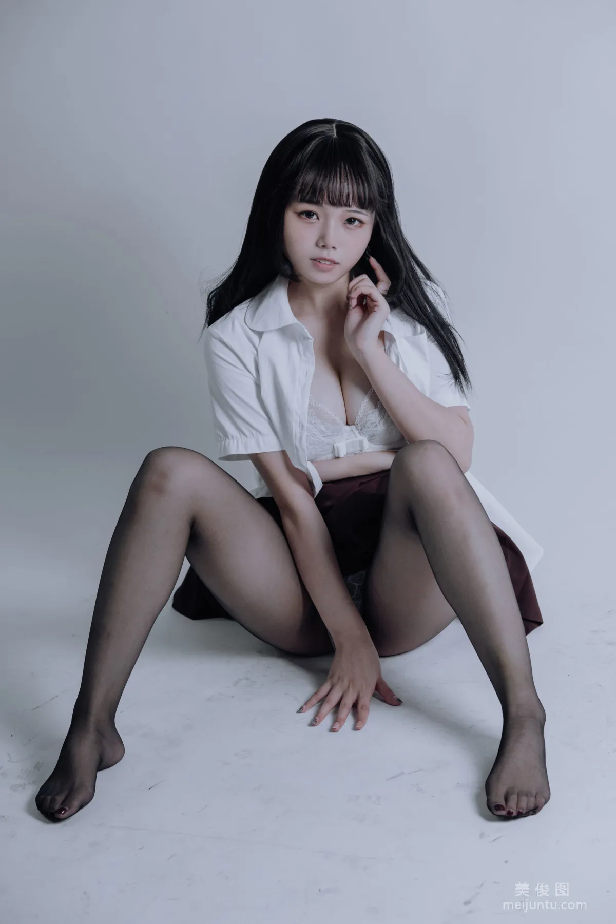 [Web Idols COSER] Qiyue Miaozi - JK Black Stockings Photo Set photo 17