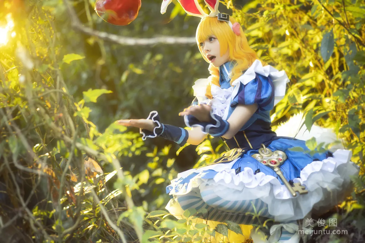 [Web Idol Coser] Xiaoye Meizi w - Come Play with Daji Photo Set photo 13