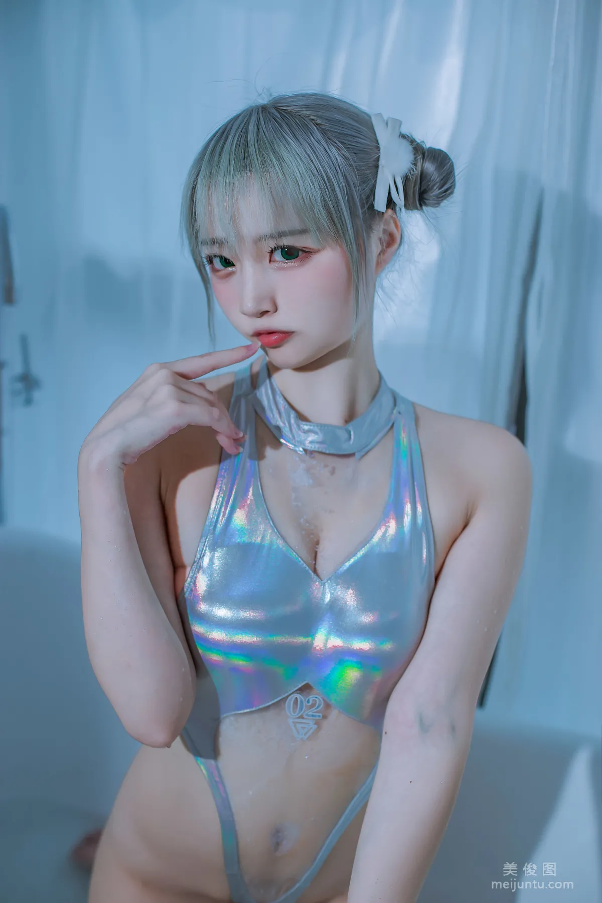 Erzuo Nisa: Web Idols photo 10
