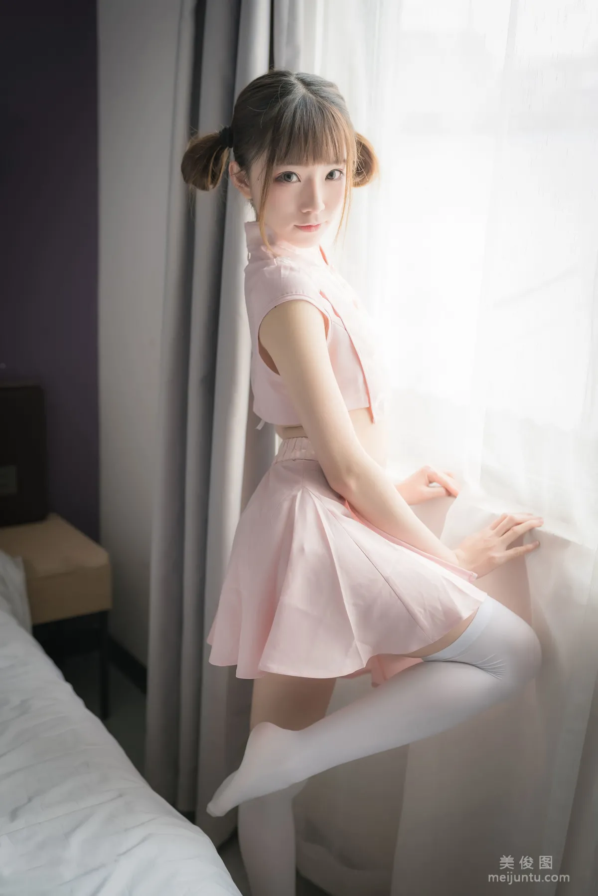 Qi Tailang: Web Idols photo 37