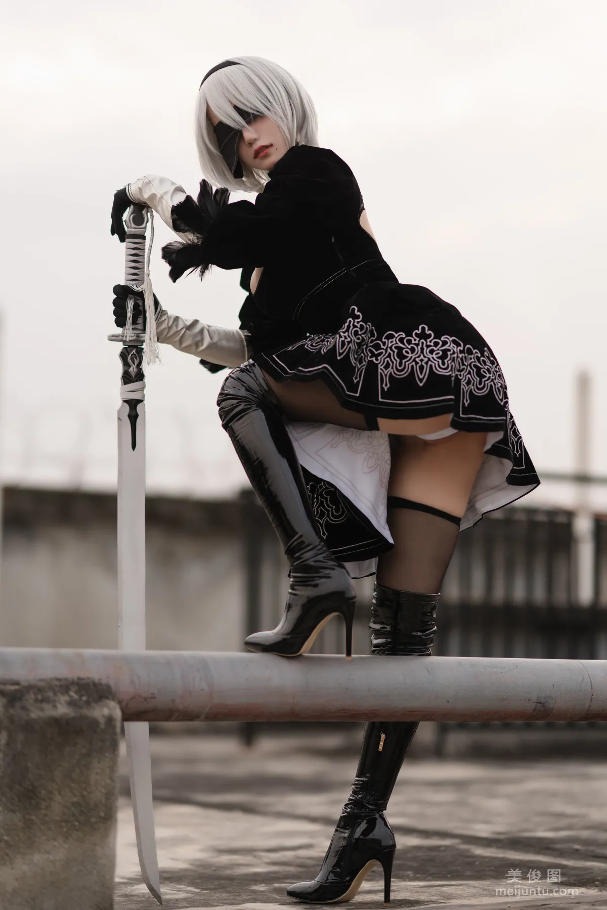 [Web Idols COSER] Anime Blogger Xiaocang Qiandai w - Captain 2B Default Skin Photo Set photo 7