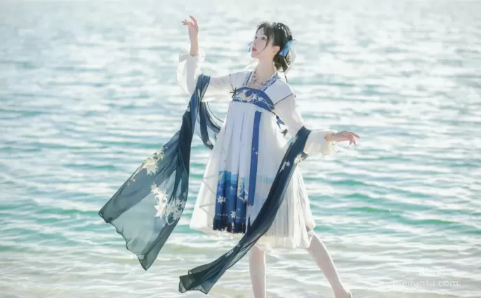 [網紅COSER] 倉大佬 - 海上生明月 寫真集
